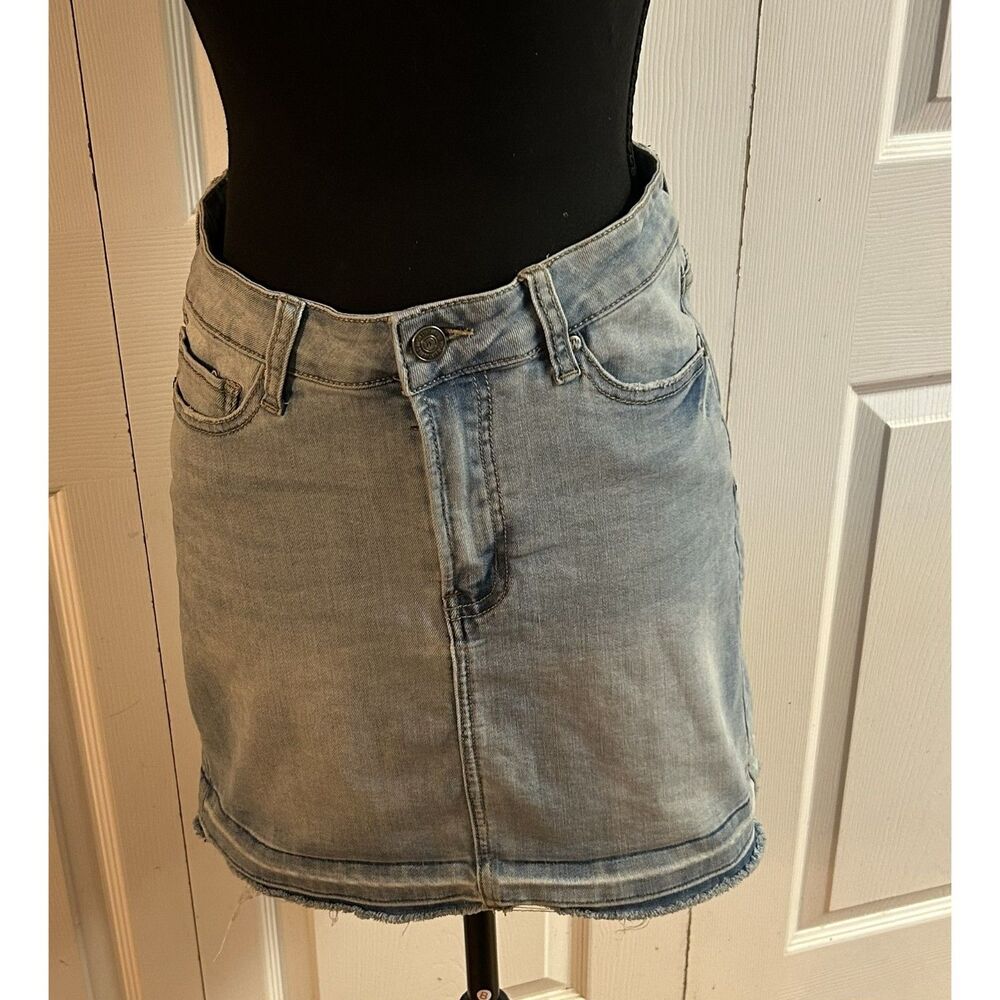 Vintage Wish List Jeans light wash denim mini skirt size Medium - Picture 2 of 6